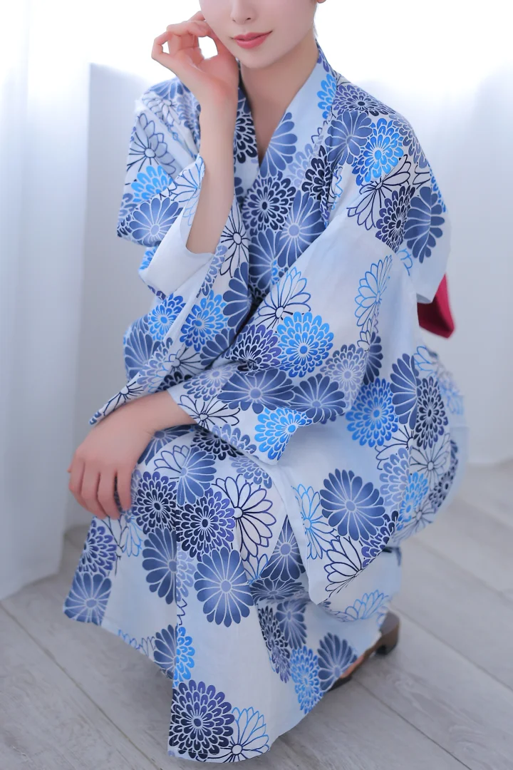 キャスト写真